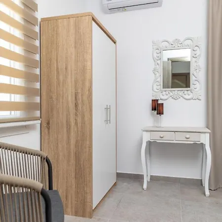 Dolce Appartments Апартаменты Naxos City